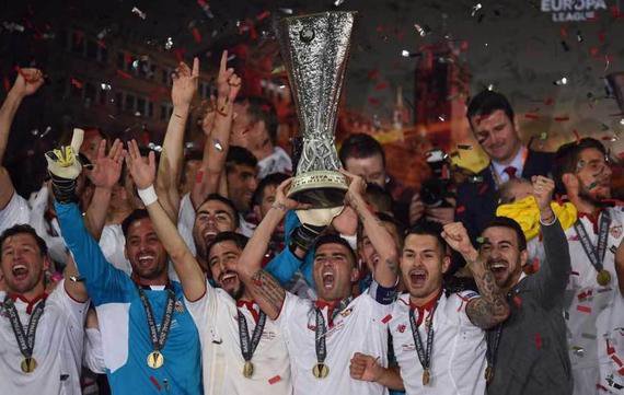 欧联杯塞维利亚杯段子_塞维利亚又夺欧联杯了_莱因克尔：或许是时候把欧联杯改名为塞维利亚杯了
